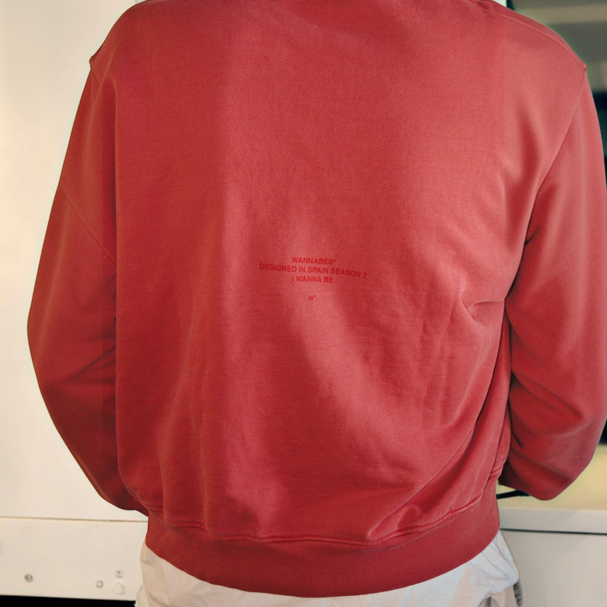 ICONIC CREWNECK